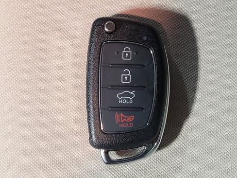 Used 2016 Hyundai Sonata SE FWD image 32