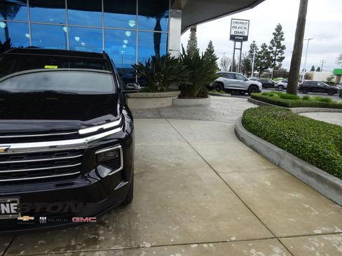 New 2026 Chevrolet Traverse LT w/ Sun and Wheel Package image 33