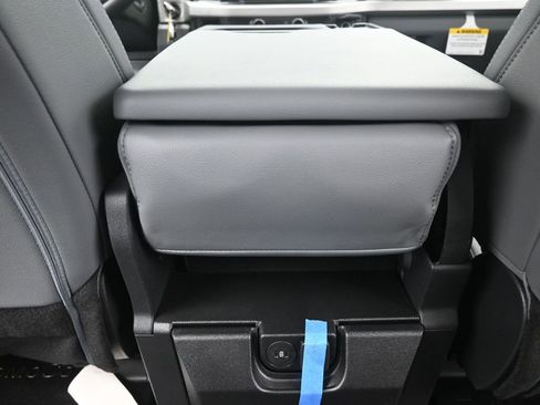 New 2025 Ford F250 XL w/ XL Off-Road Package image 14