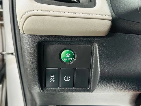 Used 2016 Honda HR-V EX-L image 15