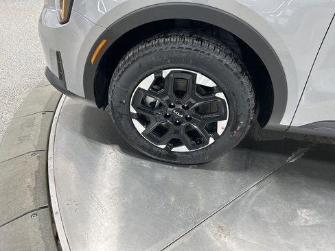 New 2026 Kia Sorento S image 30