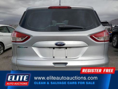 Used 2015 Ford Escape S image 11