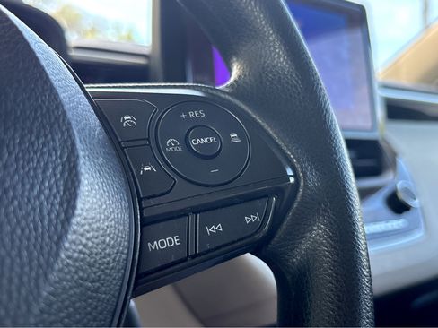 Used 2024 Toyota Corolla LE image 14