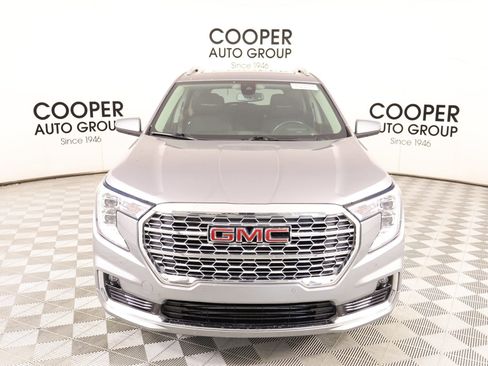 Used 2023 GMC Terrain Denali image 10