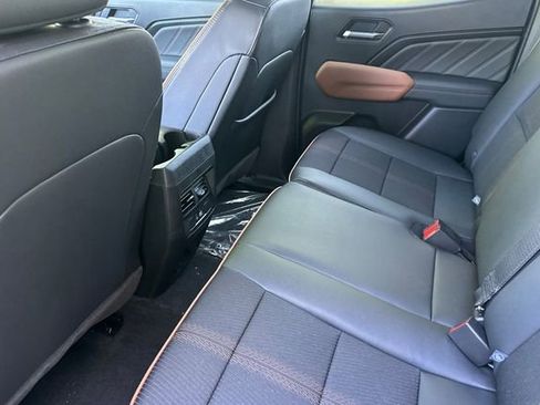New 2026 GMC Canyon AT4 AWD/4WD image 12
