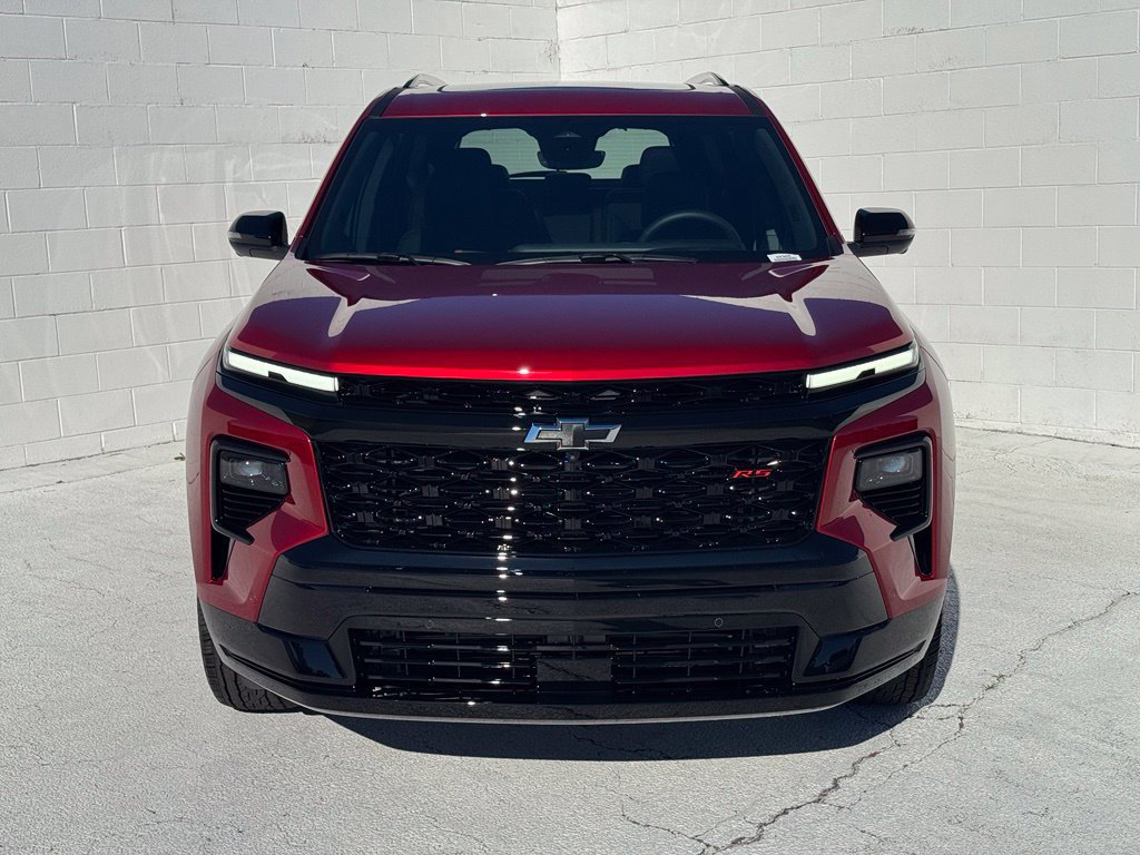 New 2027 Chevrolet Traverse RS w/ LPO, Floor Liner Package FWD image 8