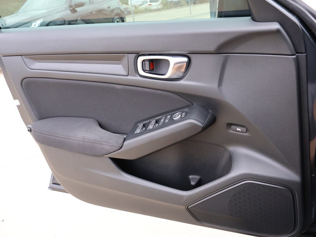 Used 2026 Honda Civic Sport image 37
