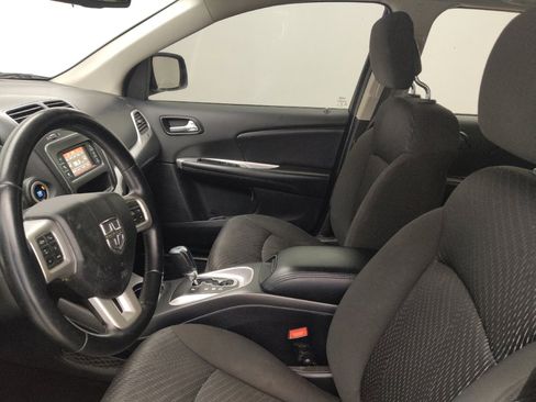 Used 2018 Dodge Journey SE w/ Connectivity Group image 17