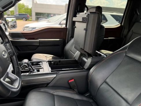 Used 2023 Ford F150 Lariat AWD/4WD image 30