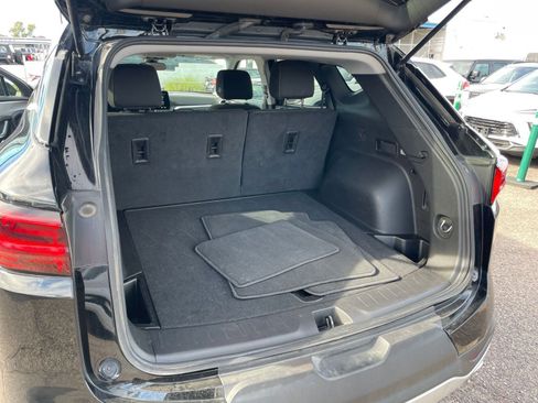 Used 2025 Chevrolet Blazer LT image 31