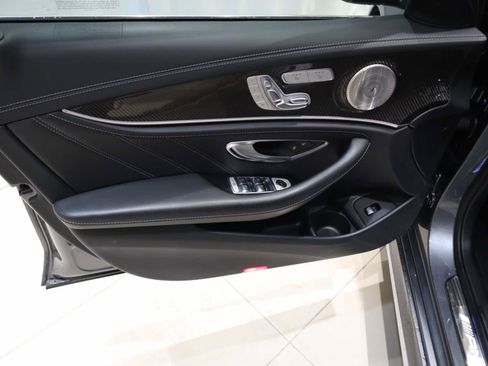 Used 2021 Mercedes-Benz E 63 AMG S image 25