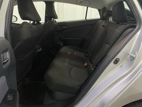 Certified 2022 Toyota Prius LE image 11