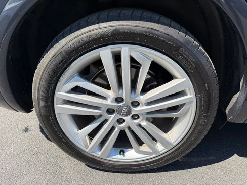 Used 2018 Audi Q5 2.0T Premium Plus w/ Premium Plus Package AWD/4WD image 26