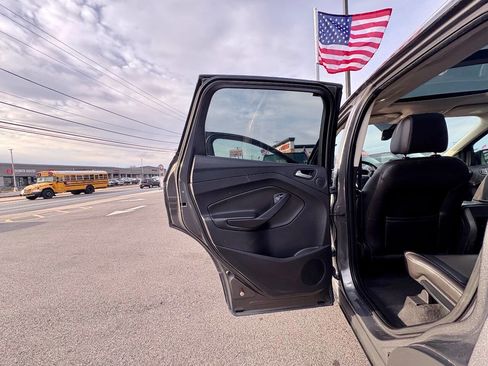 Used 2014 Ford Escape Titanium image 26