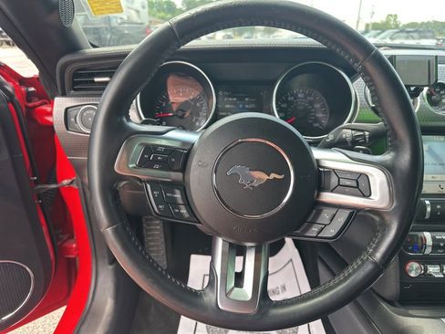 Used 2018 Ford Mustang GT Premium w/ GT Performance Package RWD image 15