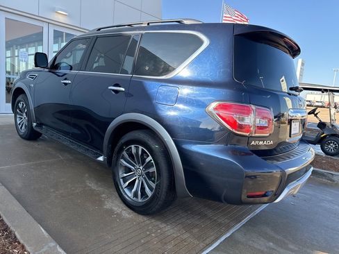 Used 2018 Nissan Armada SL w/ Premium Package image 4