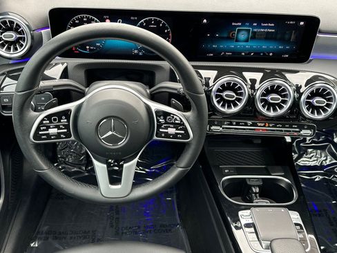 Used 2019 Mercedes-Benz A 220 image 14