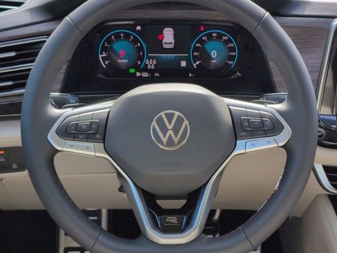 New 2026 Volkswagen Atlas SEL Premium R-Line AWD/4WD image 9