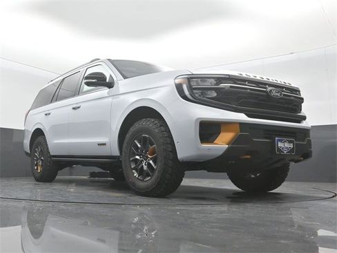 New 2025 Ford Expedition Tremor image 17