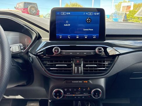 Used 2025 Ford Escape ST-Line Select image 32