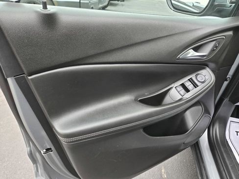Used 2025 Buick Encore GX Preferred FWD image 32