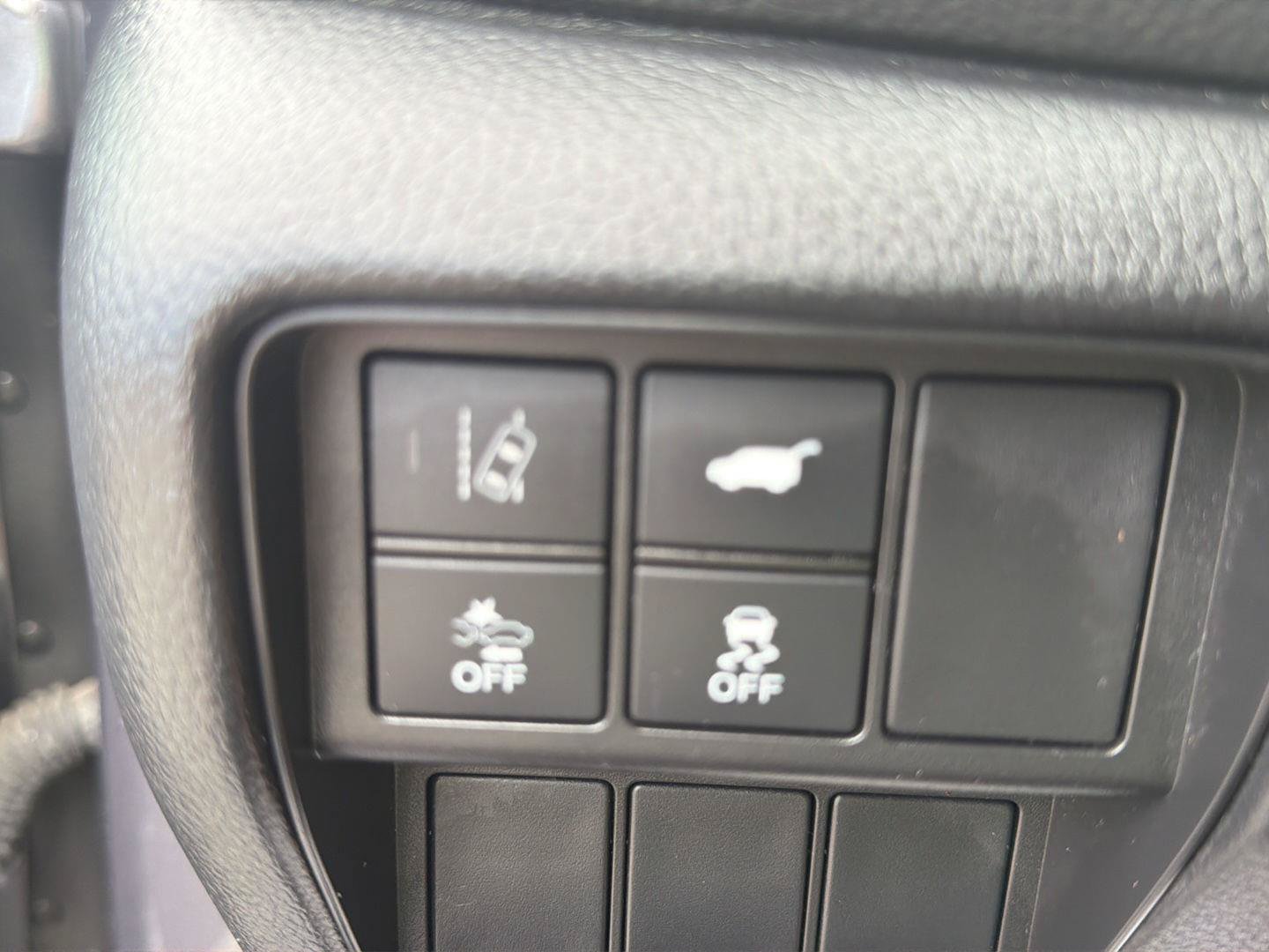 Used 2018 Honda CR-V Touring image 8