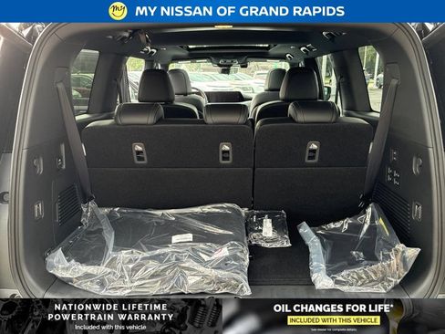 New 2026 Nissan Armada PRO-4X AWD/4WD image 32