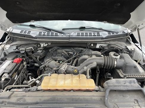 Used 2017 Ford F150 XLT AWD/4WD image 15