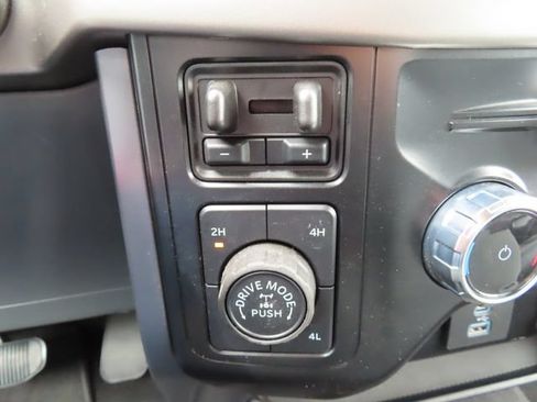 Used 2024 Ford F150 XLT w/ Tow/Haul Package AWD/4WD image 40