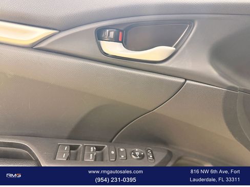 Used 2020 Honda Civic Sport image 21