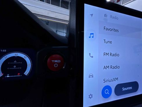 Used 2024 Toyota Tacoma TRD Pro image 17