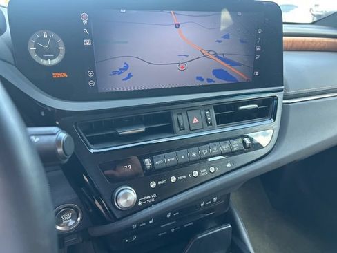 Used 2022 Lexus ES 350 w/ Premium Package FWD image 5