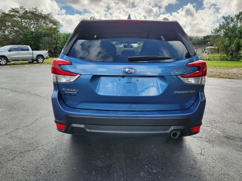 Used 2022 Subaru Forester Limited AWD/4WD image 7