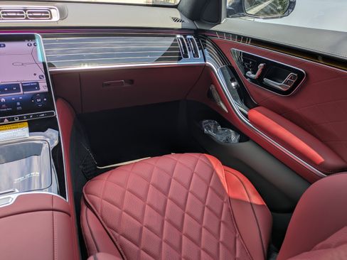 New 2026 Mercedes-Benz S 580 4MATIC Sedan image 23