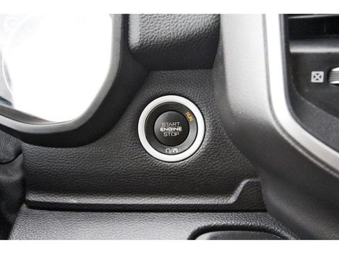 Used 2020 RAM 1500 Big Horn AWD/4WD image 21