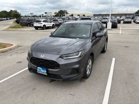 Used 2023 Honda HR-V LX image 1