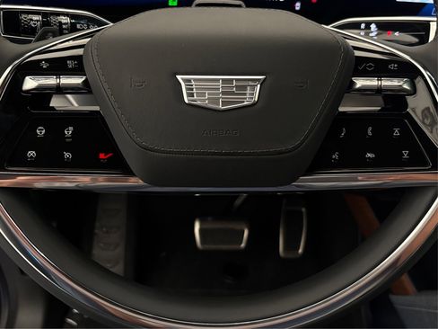 New 2026 Cadillac Vistiq Premium Luxury image 19