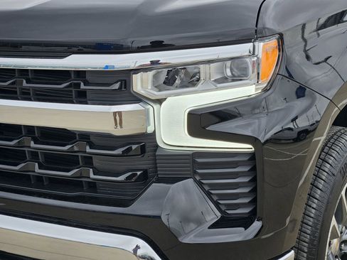 New 2026 Chevrolet Silverado 1500 LT w/ Texas Edition Plus AWD/4WD image 11