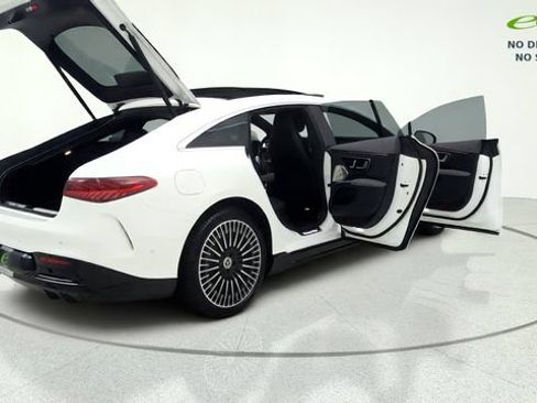 Used 2023 Mercedes-Benz EQS 450+ 4MATIC Sedan image 11
