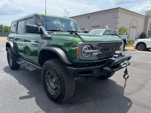 Used 2024 Ford Bronco Everglades AWD/4WD image 4