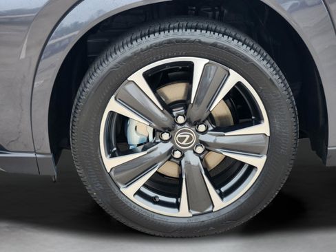 New 2026 Lexus UX 300h FWD image 23