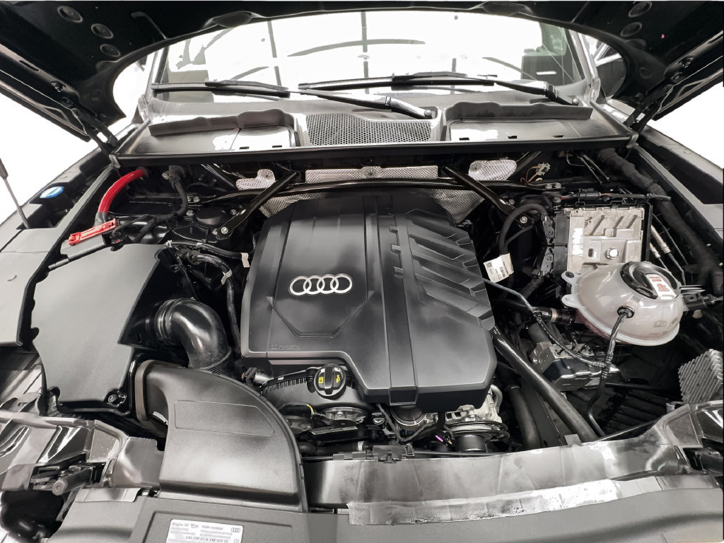 Used 2023 Audi Q5 2.0T Premium Plus w/ Premium Plus Package AWD/4WD image 19