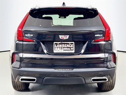 Certified 2025 Cadillac XT4 Premium Luxury image 5