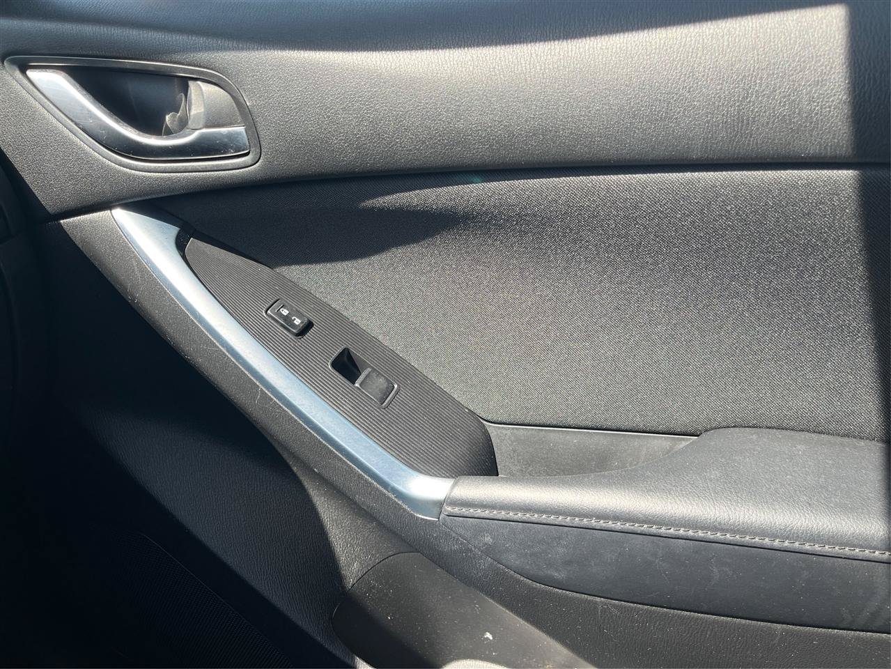 Used 2015 MAZDA CX-5 Touring FWD image 21