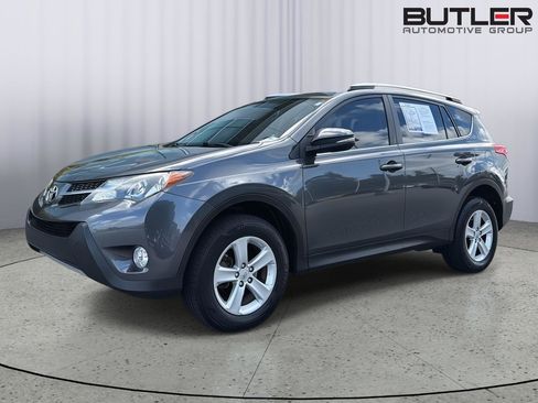 Used 2013 Toyota RAV4 XLE AWD/4WD image 1