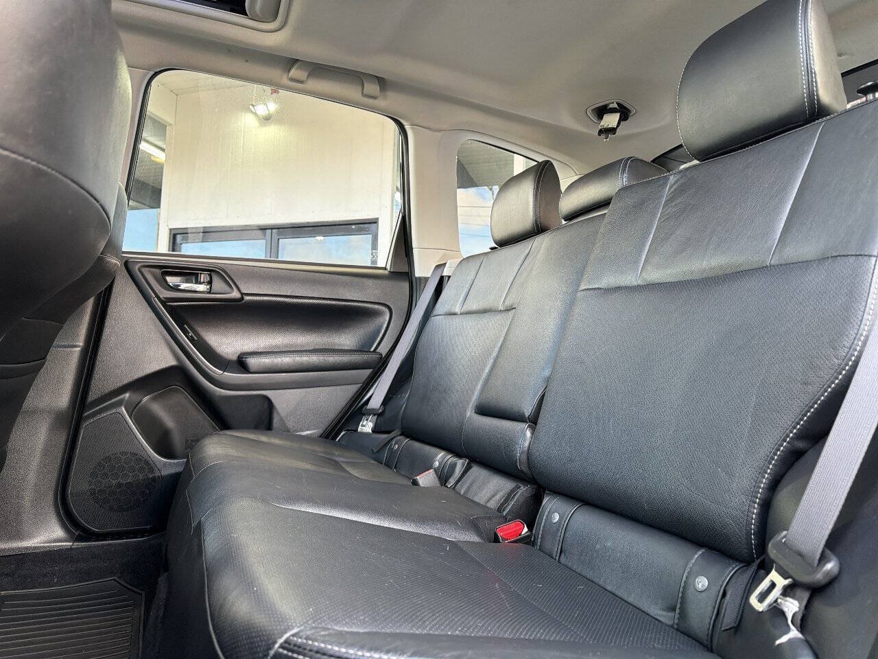 Used 2014 Subaru Forester 2.5i Limited AWD/4WD image 23