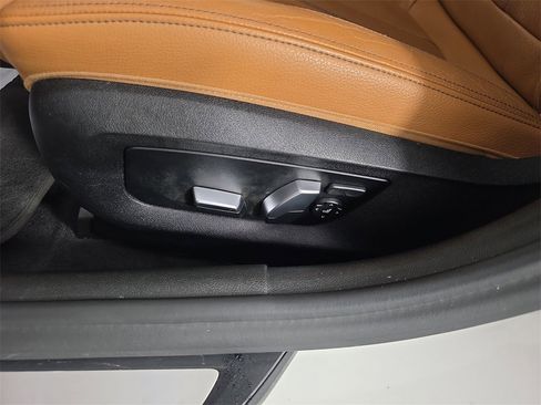 Used 2017 BMW 530i image 13