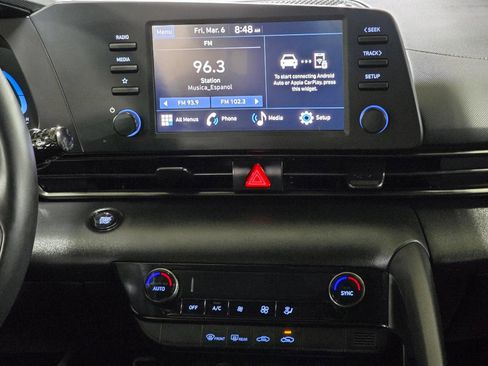 Certified 2025 Hyundai Elantra Sport FWD image 25