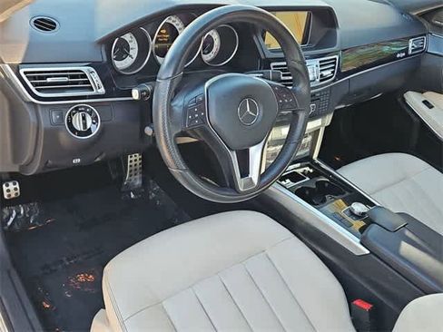Used 2015 Mercedes-Benz E 350 Sedan image 10
