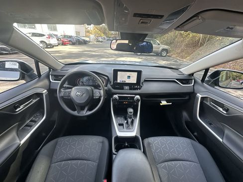 Certified 2025 Toyota RAV4 XLE image 16